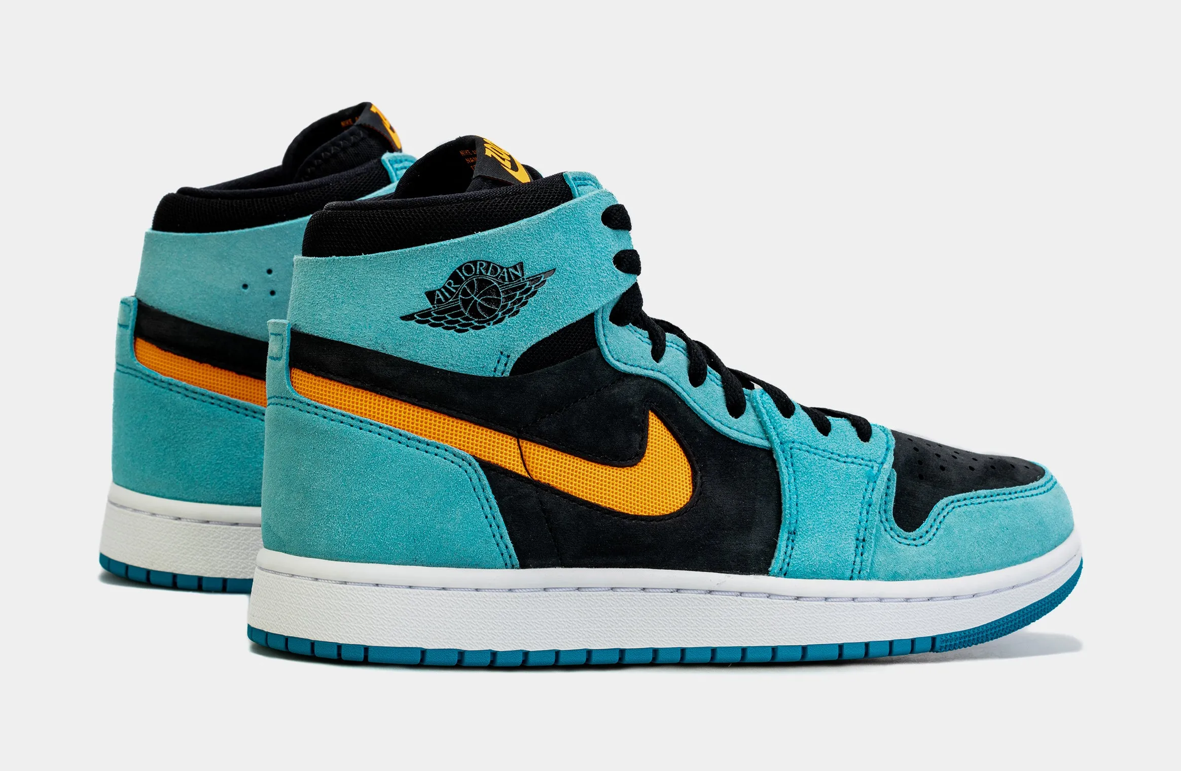 Air Jordan 1 Retro High Zoom CMFT 2 Bleached Aqua Mens Lifestyle Shoes (Blue/Black) Free Shipping