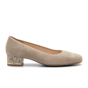 Ara Gabrielle Pump (Women) - Sand Suede