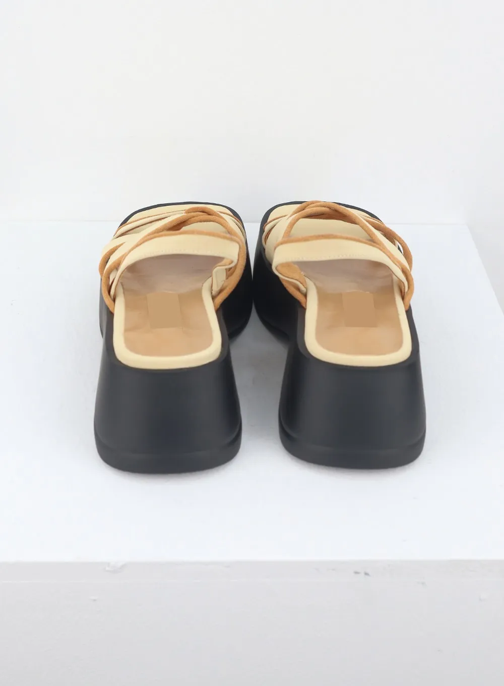 Chunky Platform Sandals CU321