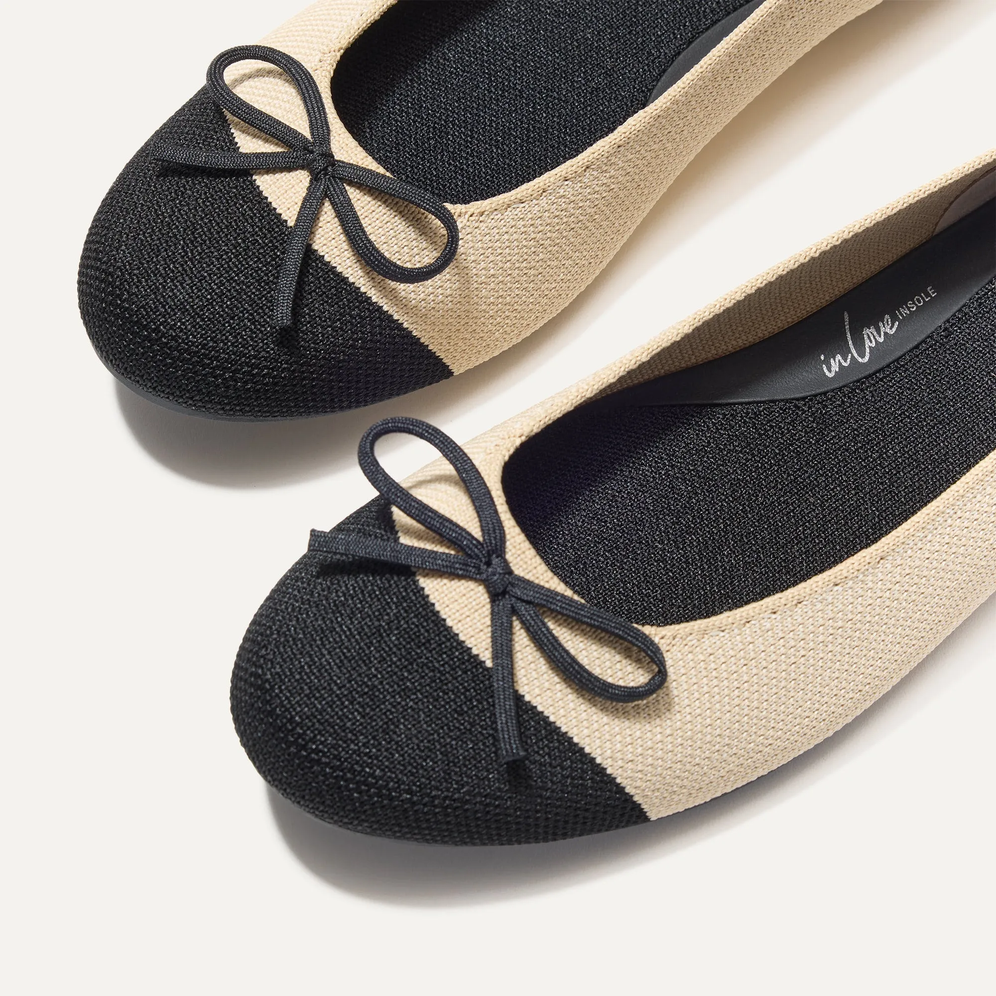 The Ballet Flat - Cream Captoe