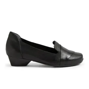 Ziera Ceylyn Wide Loafer (Women) - Black Leather